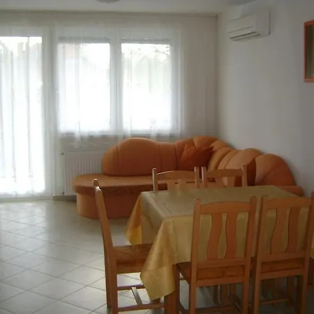 Apartament Pamela Apartman *
